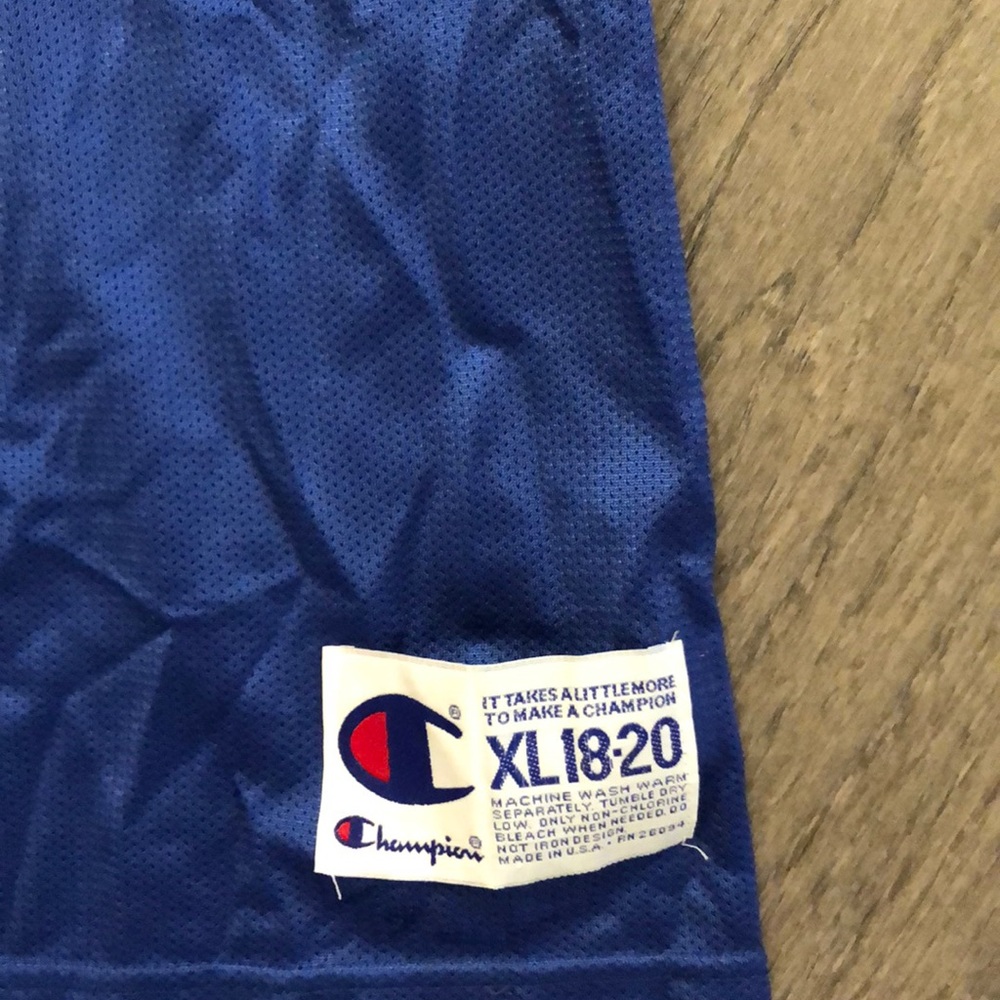 Champion vintage 90’s New YorkStarks Jersey - Picture 3 of 6